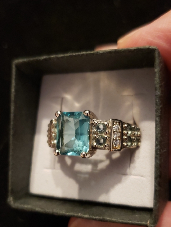 Source Unknown Jewelry - NEW Sterling Stamped S925 emerald-cut Aquamarine, Size 10 Flanked W/smaller Aqua